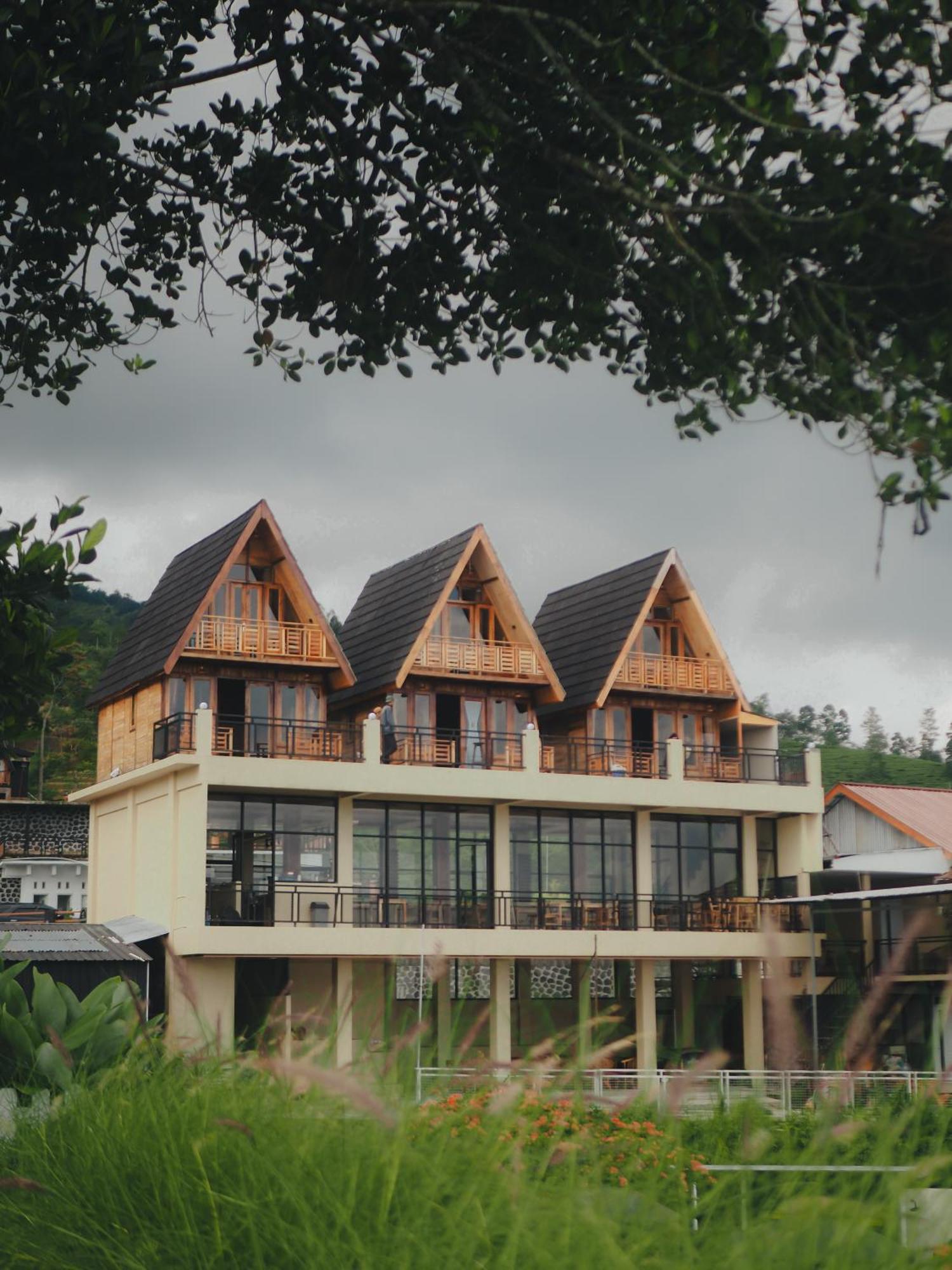 Pojok Kahyangan Homestay And Cabin Kejajar المظهر الخارجي الصورة